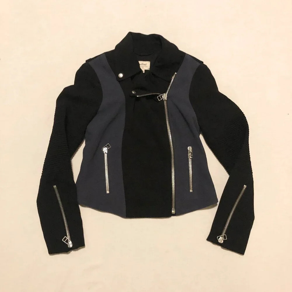 Wilfred Aritzia Montesson Moto Motorcycle Zipper Jacket Size 2